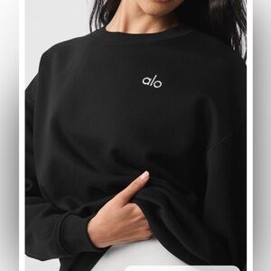 COPY - Alo Yoga Accolade Sweats Set in Black in XS pullover and XXS pants